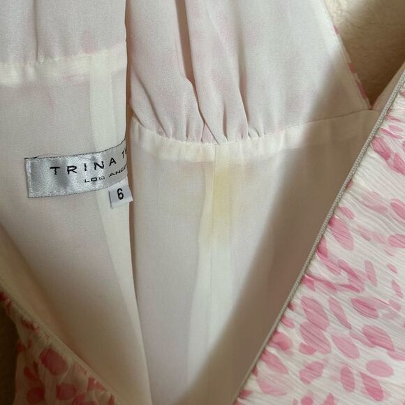 Vintage Y2K Silk Trina Turk Midi Dress Polka Dot Ruched Flowy Sz 6 in White Pink - Picture 6 of 7